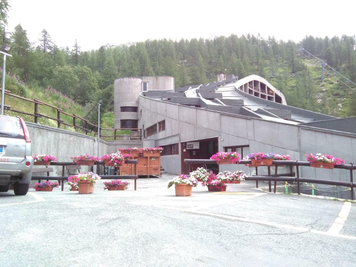 Fagus Cervinia Apartment Vda Vacanze In Vetta Cir 0206 เบรยล์-แชร์วิเนีย ภายนอก รูปภาพ